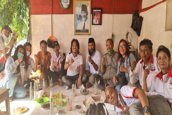 Komunitas PAB Bersama Budi Leksono, Ngopi Bareng Dan Temu Kangen Di Posko