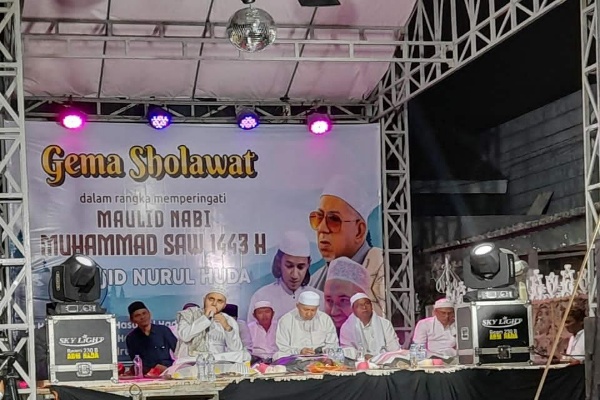 Gebyar Gema Sholawat Maulid Nabi Muhammad SAW Di Masjid Nurul Huda Krembangan Masigit