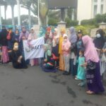 JAPAZ ( Jalan Ala Pengobatan Akhir Zaman ) Di MAsjid Al Akbar Surabaya