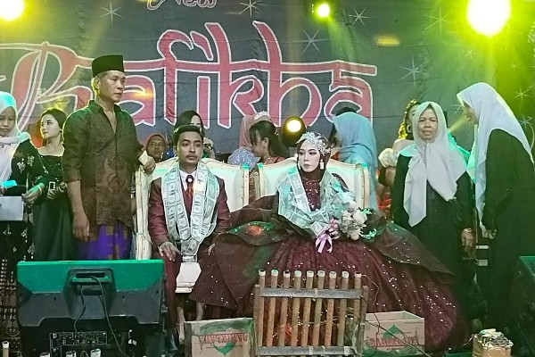 Meriah, Orkes Dangdut New Rafikha Gemparkan Desa Durinan Sobih Bangkalan Madura