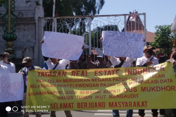 LSM Mojopahit Meminta Bupati Sidoarjo Mengaudit Yayasan Real Estate Indonesia Yang Diduga Merugikan Negara