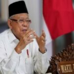 Memaknai Salam Tiga Jari Wakil Presiden KH. Ma'ruf Amin